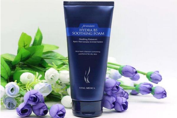 臉過敏能用洗面奶么 玻尿酸洗面奶的危害 臉過敏能用洗面奶么 玻尿酸洗面奶的危害