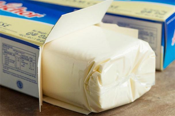 奶油奶酪是什么 奶油奶酪和淡奶油的區(qū)別 奶油奶酪是什么 奶油奶酪和淡奶油的區(qū)別