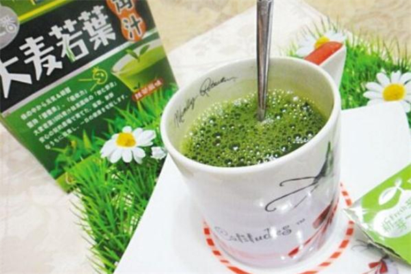 青汁減肥會反彈嗎 喝青汁能豐胸嗎 青汁減肥會反彈嗎 喝青汁能豐胸嗎