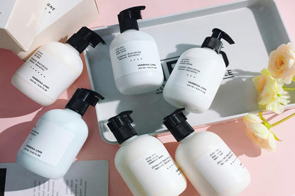 verbena linn身體乳安全嗎 verbena linn身體乳有幾個(gè)味道 verbena linn身體乳安全嗎 verbena linn身體乳有幾個(gè)味道