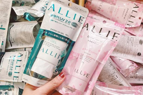 嘉娜寶防曬霜是物理防曬嗎 嘉娜寶防曬霜防水嗎 嘉娜寶防曬霜是物理防曬嗎 嘉娜寶防曬霜防水嗎