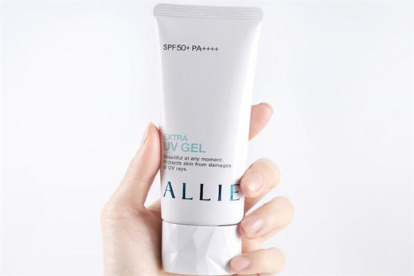 嘉娜寶防曬霜是物理防曬嗎 嘉娜寶防曬霜防水嗎 嘉娜寶防曬霜是物理防曬嗎 嘉娜寶防曬霜防水嗎