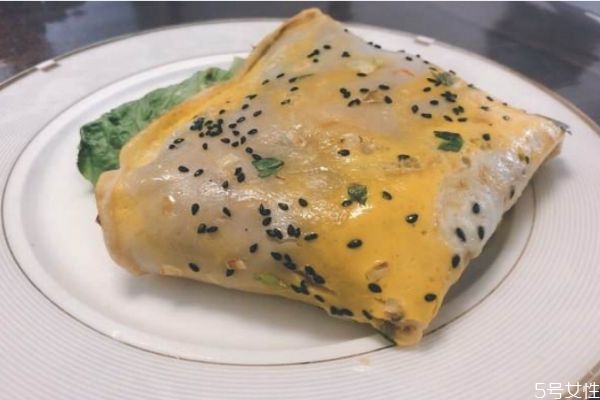 煎餅果子怎么做好吃 煎餅果子的美味做法 煎餅果子怎么做好吃 煎餅果子的美味做法