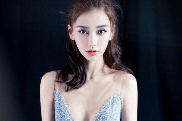 激光去頸紋要做幾次 激光去頸紋疼嗎 激光去頸紋要做幾次 激光去頸紋疼嗎