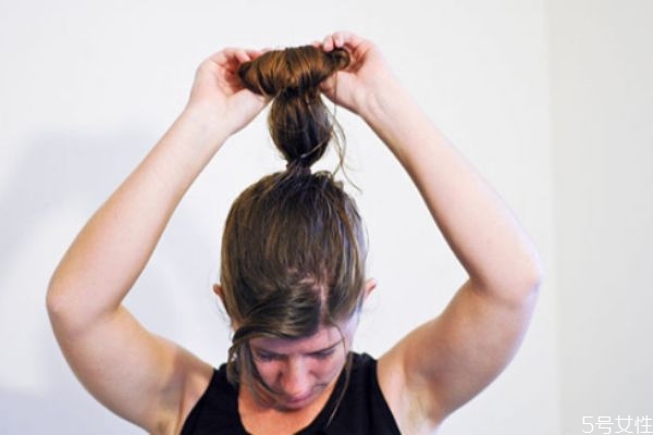 熱燙不打理可以嗎 熱燙需要彈力素打理嗎 熱燙不打理可以嗎 熱燙需要彈力素打理嗎