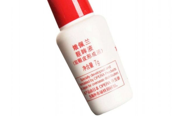 娥佩蘭雙眼皮膠水怎么樣 娥佩蘭雙眼皮膠水使用方法 娥佩蘭雙眼皮膠水怎么樣 娥佩蘭雙眼皮膠水使用方法