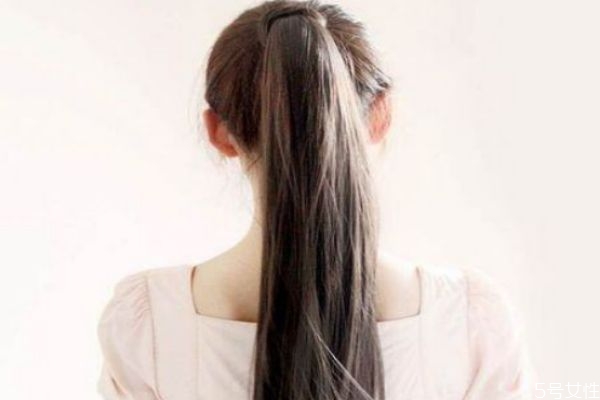 拉直效果不好怎么補(bǔ)救 頭發(fā)沒拉好可以重拉嗎 拉直效果不好怎么補(bǔ)救 頭發(fā)沒拉好可以重拉嗎