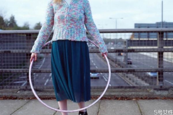 轉(zhuǎn)呼啦圈的最佳時(shí)間 什么時(shí)候轉(zhuǎn)呼啦圈最好 轉(zhuǎn)呼啦圈的最佳時(shí)間 什么時(shí)候轉(zhuǎn)呼啦圈最好