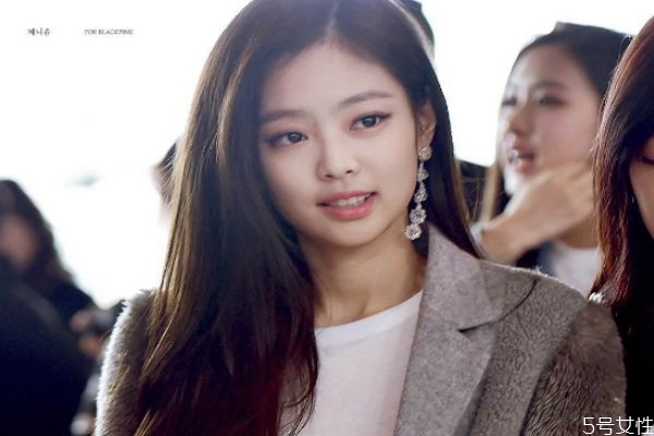 黑頭貼天天用會(huì)怎樣 去黑頭小貼士 黑頭貼天天用會(huì)怎樣 去黑頭小貼士