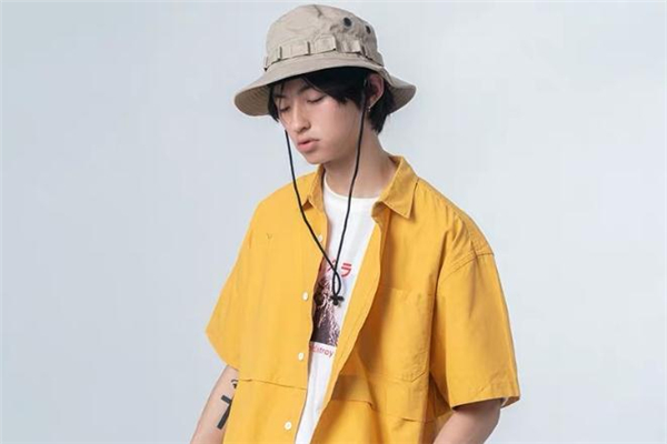 日系襯衫配什么帽子好看 日系襯衫搭配帽子圖片 日系襯衫配什么帽子好看 日系襯衫搭配帽子圖片