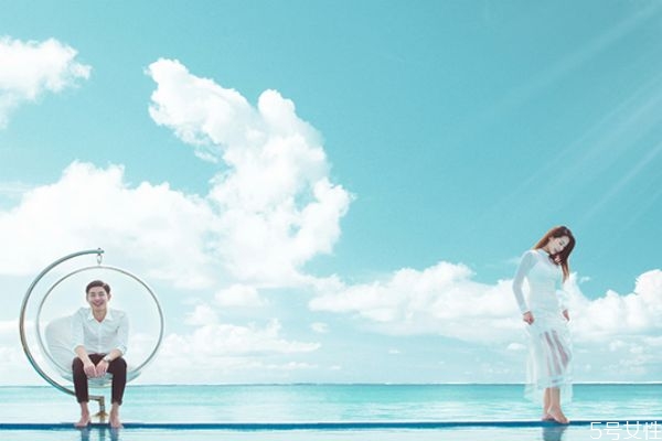 離婚女人帶孩子會(huì)幸福嗎 離婚女人帶孩子的難處 離婚女人帶孩子會(huì)幸福嗎 離婚女人帶孩子的難處