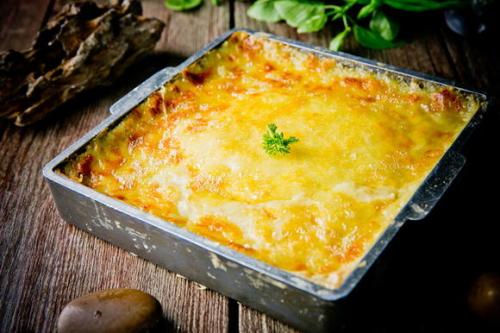 芝士焗土豆泥的做法 芝士焗土豆泥怎么做好吃 芝士焗土豆泥的做法 芝士焗土豆泥怎么做好吃