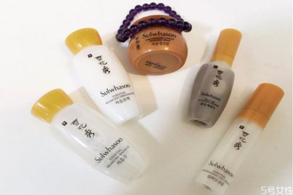 雪花秀滋陰和人參區(qū)別 雪花秀滋陰和人參不同 雪花秀滋陰和人參區(qū)別 雪花秀滋陰和人參不同