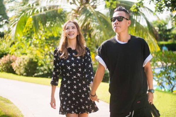 異性對(duì)你有好感的眼神 異性喜歡你的眼神是怎樣的 異性對(duì)你有好感的眼神 異性喜歡你的眼神是怎樣的