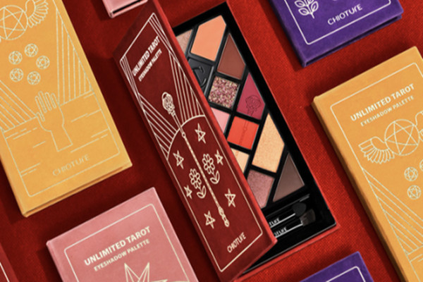 稚優(yōu)泉塔羅牌15色眼影有幾個色號 稚優(yōu)泉塔羅牌15色眼影好用嗎 稚優(yōu)泉塔羅牌15色眼影有幾個色號 稚優(yōu)泉塔羅牌15色眼影好用嗎