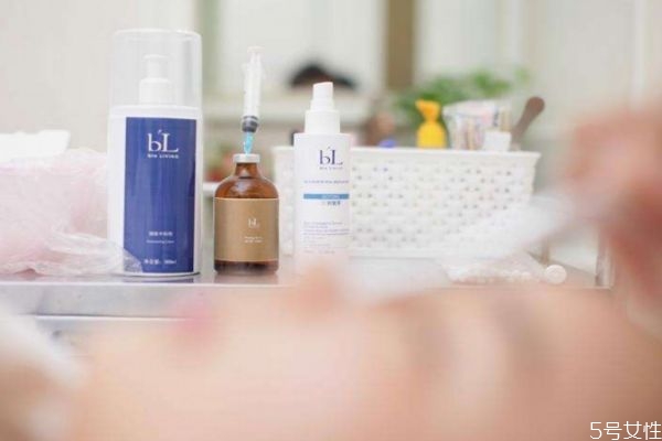 果酸能去痘印嗎 果酸有去痘印的功效嗎 果酸能去痘印嗎 果酸有去痘印的功效嗎