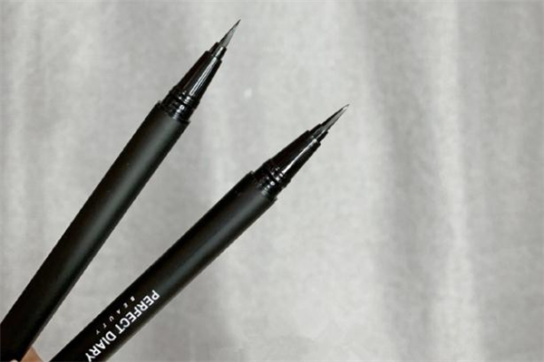 完美日記眼線液筆多少錢 完美日記眼線液筆可以用多久 完美日記眼線液筆多少錢 完美日記眼線液筆可以用多久