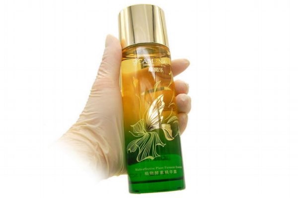 活膚水的正確使用方法 活膚水應該怎么用 活膚水的正確使用方法 活膚水應該怎么用