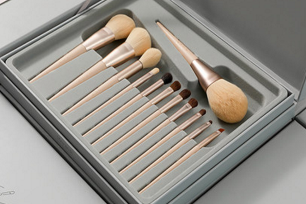 user化妝刷有幾支 user化妝刷怎么樣 user化妝刷有幾支 user化妝刷怎么樣