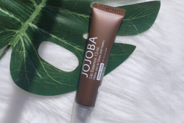 jojoba唇膏好用嗎 jojoba唇膏的主要成分 jojoba唇膏好用嗎 jojoba唇膏的主要成分