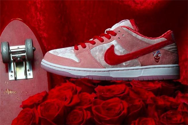nike dunk sb情人節(jié)真假對比 耐克dunk情人節(jié)發(fā)售價格 nike dunk sb情人節(jié)真假對比 耐克dunk情人節(jié)發(fā)售價格