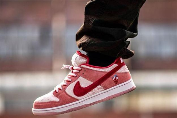 nike dunk sb情人節(jié)真假對比 耐克dunk情人節(jié)發(fā)售價格 nike dunk sb情人節(jié)真假對比 耐克dunk情人節(jié)發(fā)售價格