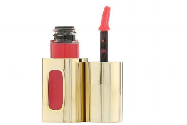 唇釉為什么老是粘牙齒 唇釉粘牙齒怎么辦 唇釉為什么老是粘牙齒 唇釉粘牙齒怎么辦