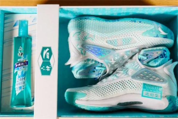 安踏kt5六神聯(lián)名多少錢 安踏kt5六神聯(lián)名開箱測評 安踏kt5六神聯(lián)名多少錢 安踏kt5六神聯(lián)名開箱測評