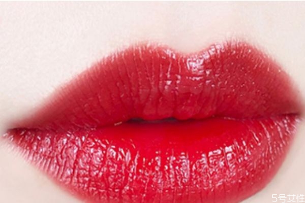 lilt小金磚口紅102和104哪個(gè)好看 lilt小金磚口紅試色 lilt小金磚口紅102和104哪個(gè)好看 lilt小金磚口紅試色