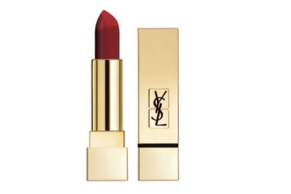 涂口紅出現(xiàn)分層怎么辦 涂口紅前要涂什么 涂口紅出現(xiàn)分層怎么辦 涂口紅前要涂什么