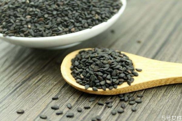 黑芝麻能不能減肥 黑芝麻有沒有減肥的效果 黑芝麻能不能減肥 黑芝麻有沒有減肥的效果