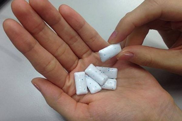 口香糖嚼多了臉會變大嗎 臉變大和口香糖嚼多了有關系嗎 口香糖嚼多了臉會變大嗎 臉變大和口香糖嚼多了有關系嗎