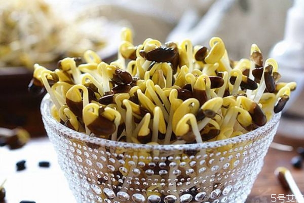 可以讓人變白的食物有什么 什么食物可以讓人變白 可以讓人變白的食物有什么 什么食物可以讓人變白