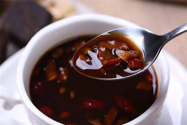 懷姜糖膏月經(jīng)期可以喝嗎 懷姜糖膏多久見效 懷姜糖膏月經(jīng)期可以喝嗎 懷姜糖膏多久見效