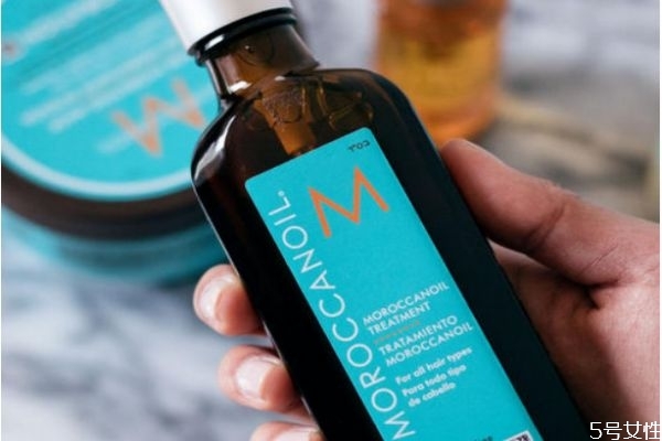 孕婦可以用護發(fā)精油嗎 孕婦護發(fā)的妙招 孕婦可以用護發(fā)精油嗎 孕婦護發(fā)的妙招