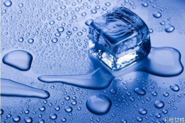 敏感肌可以用玻尿酸嗎 敏感肌膚用玻尿酸有什么作用 敏感肌可以用玻尿酸嗎 敏感肌膚用玻尿酸有什么作用