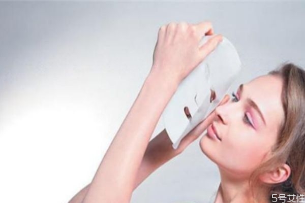 敷面膜可以用蒸臉器嗎 敷面膜用蒸臉器好嗎 敷面膜可以用蒸臉器嗎 敷面膜用蒸臉器好嗎