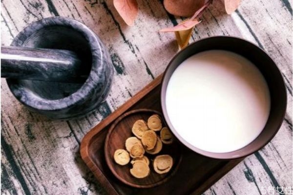 常見的護(hù)膚小妙招有什么 快速簡(jiǎn)單的護(hù)膚方法有什么 常見的護(hù)膚小妙招有什么 快速簡(jiǎn)單的護(hù)膚方法有什么