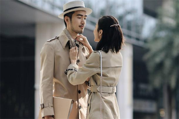 喜歡上朋友的對象該不該表白 該不該向有對象的人表白 喜歡上朋友的對象該不該表白 該不該向有對象的人表白