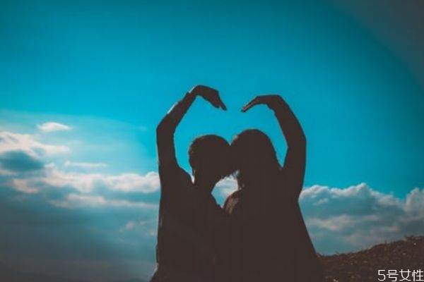 凈身出戶娶小三幸福嗎 離婚跟小三結(jié)婚會幸福嗎 凈身出戶娶小三幸福嗎 離婚跟小三結(jié)婚會幸福嗎