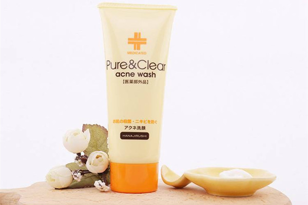 花印抗痘護膚洗面奶不適合什么膚質(zhì) 花印抗痘護膚洗面奶成分 花印抗痘護膚洗面奶不適合什么膚質(zhì) 花印抗痘護膚洗面奶成分