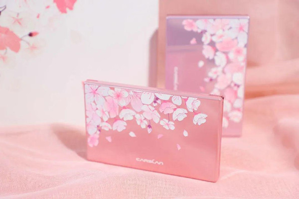 卡姿蘭櫻花眼影顏色好看嗎 卡姿蘭櫻花眼影粉質(zhì)細膩嗎 卡姿蘭櫻花眼影顏色好看嗎 卡姿蘭櫻花眼影粉質(zhì)細膩嗎