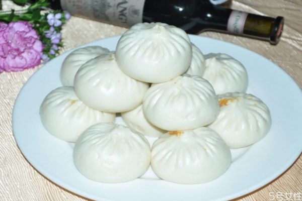 冷凍包子能放幾個月 冷凍包子的保質(zhì)期是多久 冷凍包子能放幾個月 冷凍包子的保質(zhì)期是多久