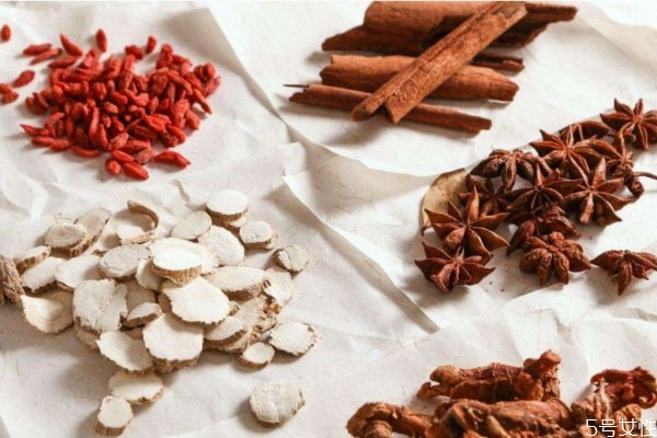 氣血不足的特征有什么 什么是氣血不足的特征 氣血不足的特征有什么 什么是氣血不足的特征