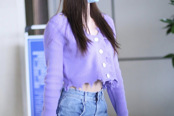 紫色上衣怎么搭配 紫色上衣的搭配方法 紫色上衣怎么搭配 紫色上衣的搭配方法