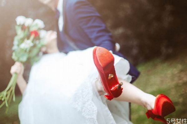 摩羯座的愛情觀是什么 什么是摩羯座的愛情觀 摩羯座的愛情觀是什么 什么是摩羯座的愛情觀