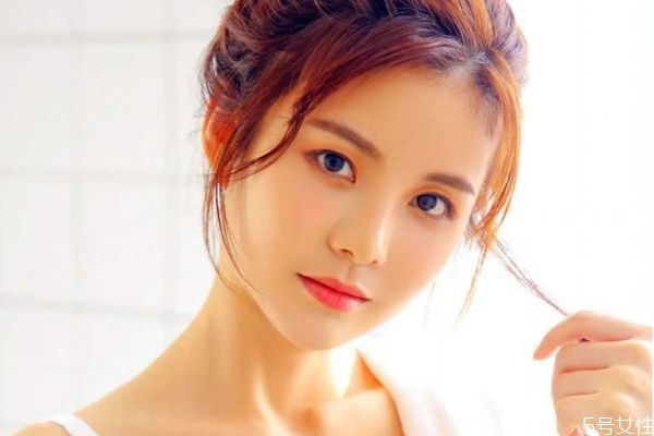 摩羯座女喜歡什么樣子的男生 什么男生摩羯座女喜歡 摩羯座女喜歡什么樣子的男生 什么男生摩羯座女喜歡