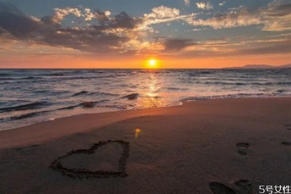 男朋友出軌但死活不同意分手 男人出軌該不該原諒他 男朋友出軌但死活不同意分手 男人出軌該不該原諒他