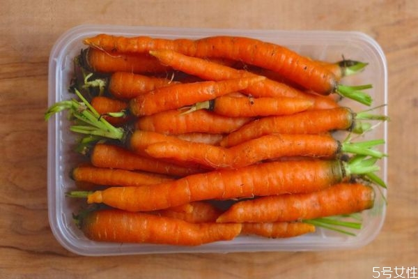 孕婦能吃胡蘿卜嗎 三種人不適合吃蘿卜 孕婦能吃胡蘿卜嗎 三種人不適合吃蘿卜