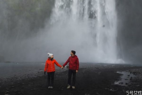 男友出軌愛(ài)上對(duì)方怎么辦 男朋友戀愛(ài)期間出軌原因 男友出軌愛(ài)上對(duì)方怎么辦 男朋友戀愛(ài)期間出軌原因